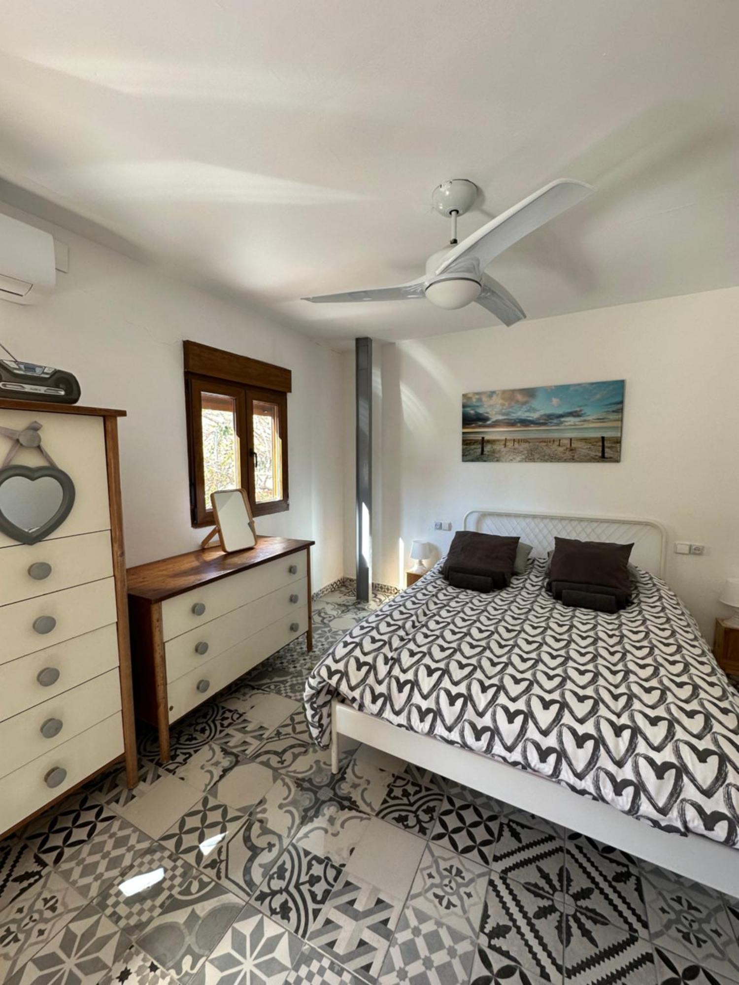 Precioso Apartamento Con A/A En Ruzafa Con Terracita Privada Y Acceso A Un Jardin, Para 2-3 Personas Valencia Exterior foto